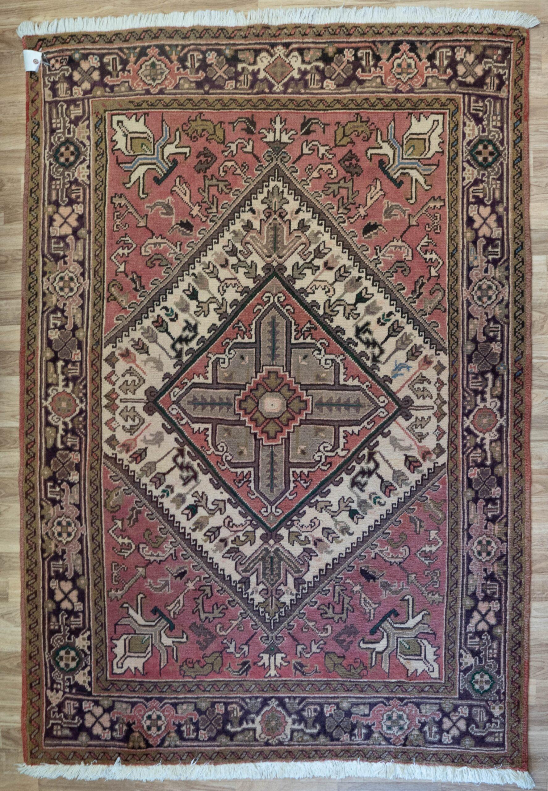 Heriz Wool rug 4.9'x6.8'