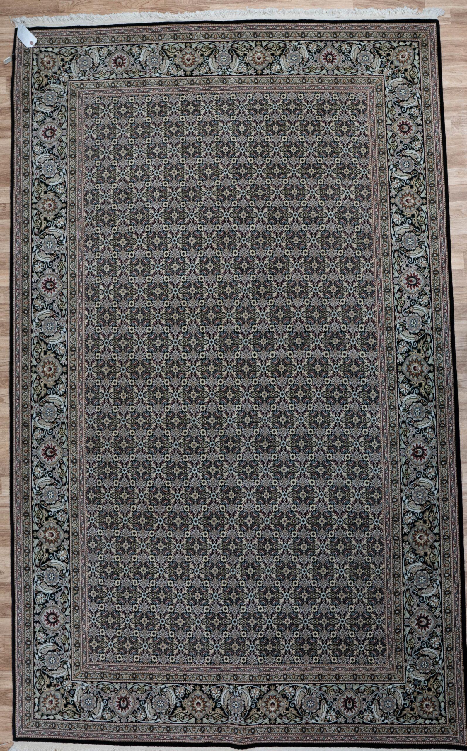 Tabriz Wool Rug 6'x9'