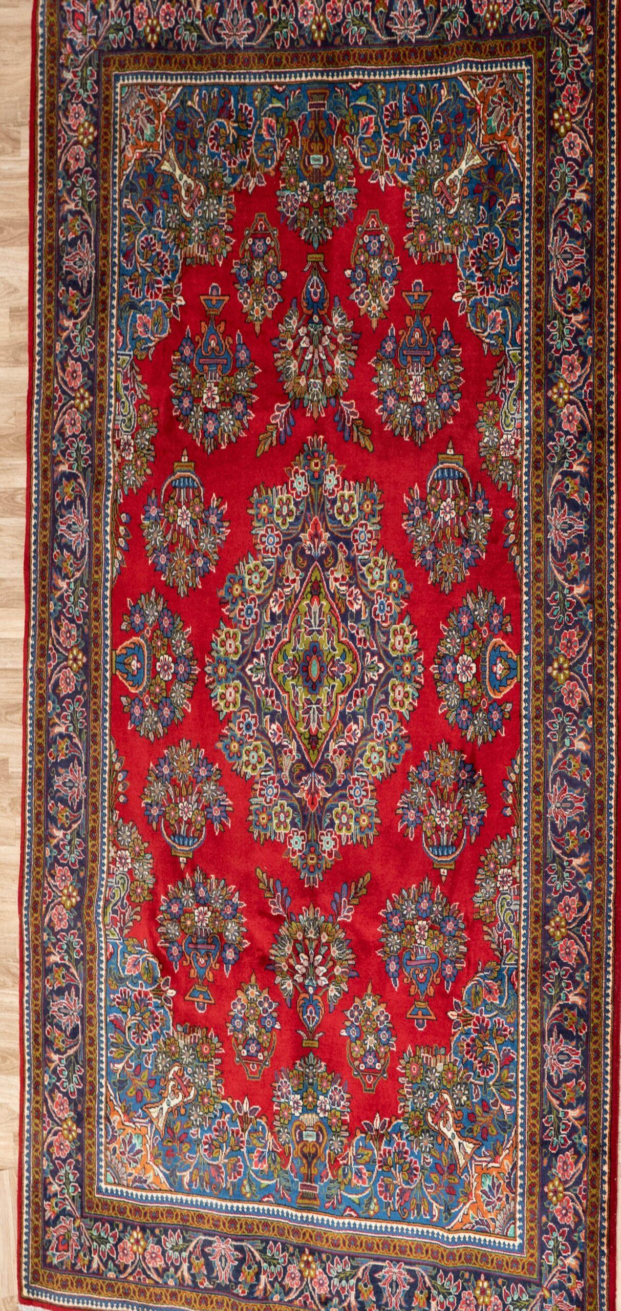 Sarouk Wool Rug 7.0x10.0
