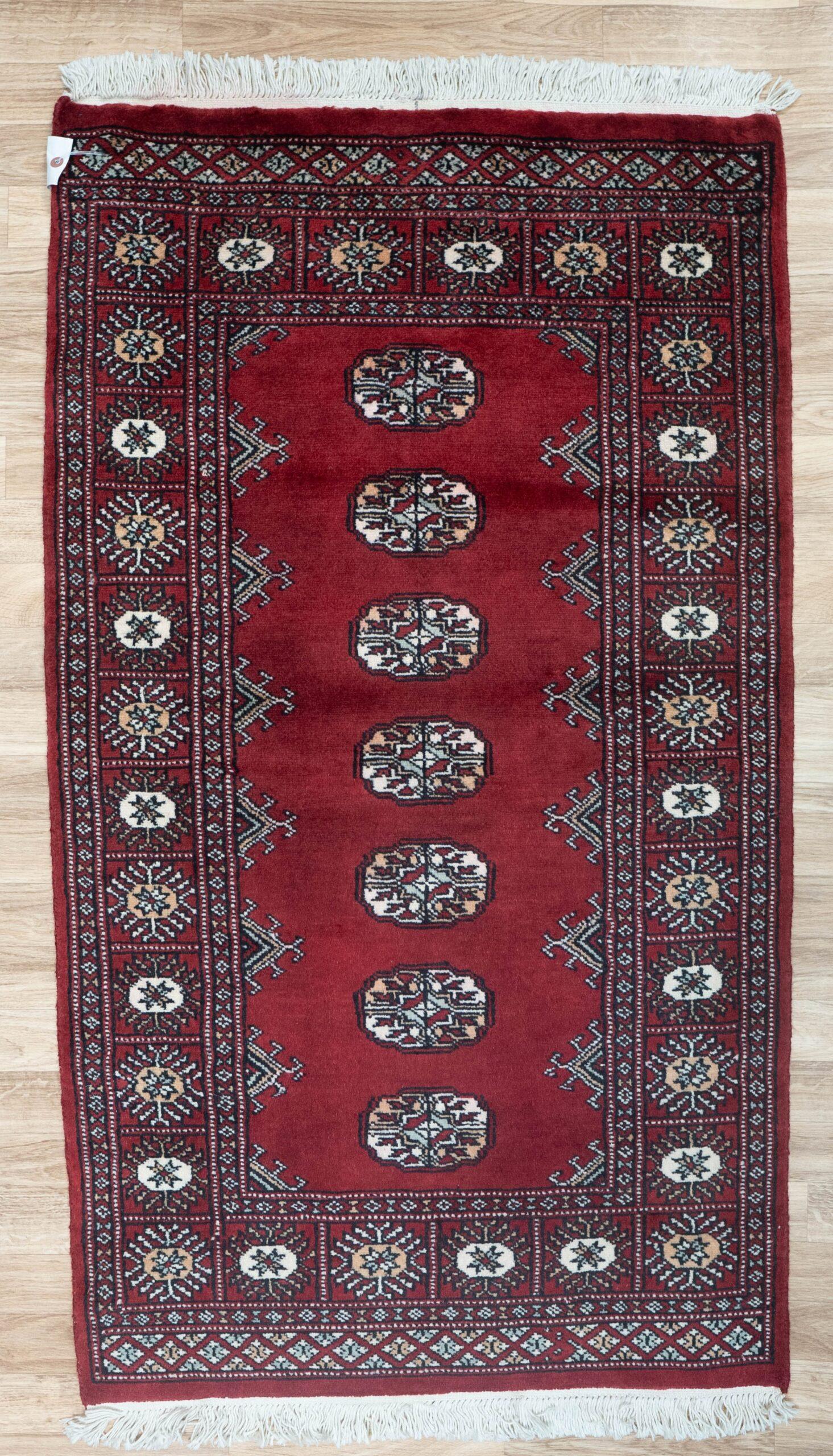 Bokhara Wool Rug 2.8x4.1