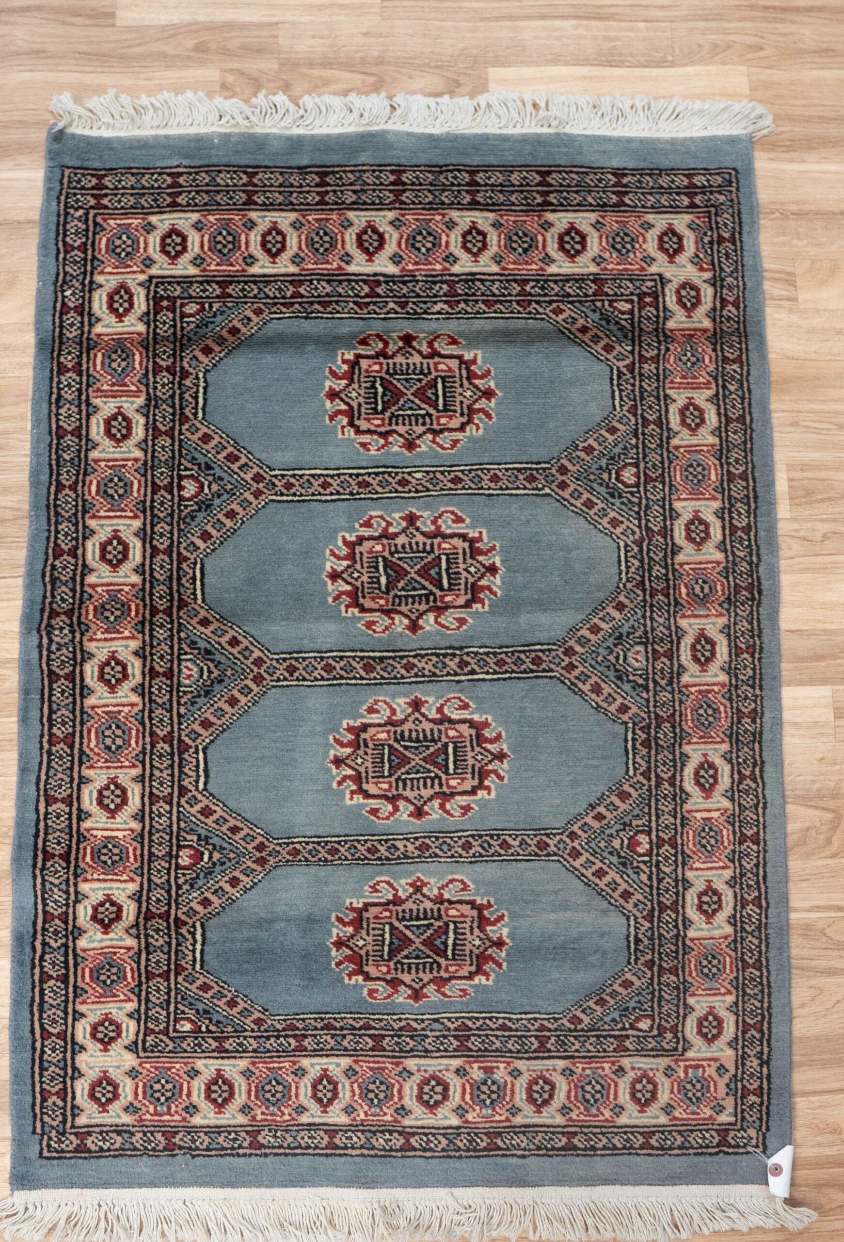 Bokhara Wool Rug 2.7x4.0