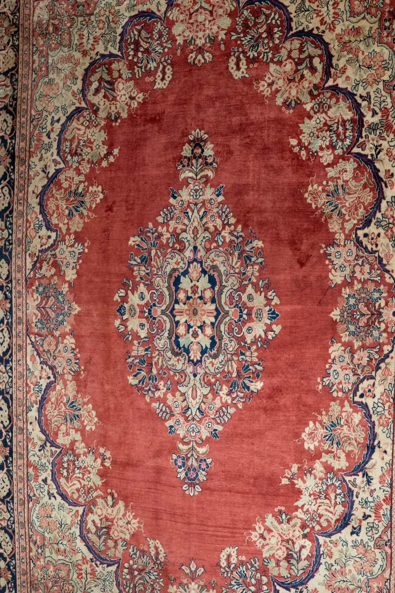 Mahal Wool Rug 10 x 14'