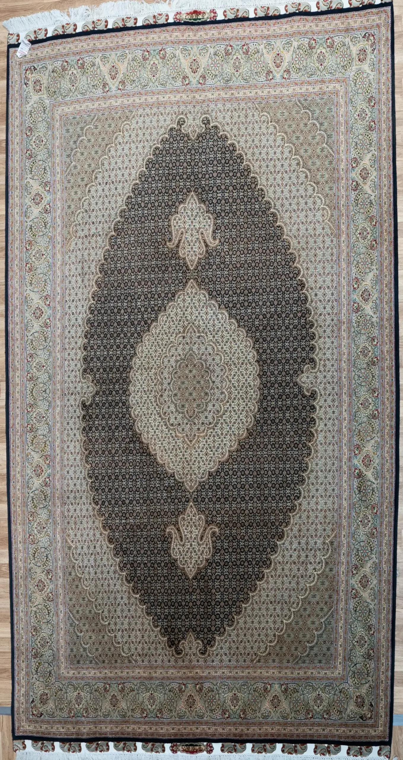 Tabriz Wool Rug 6.10x9.10'
