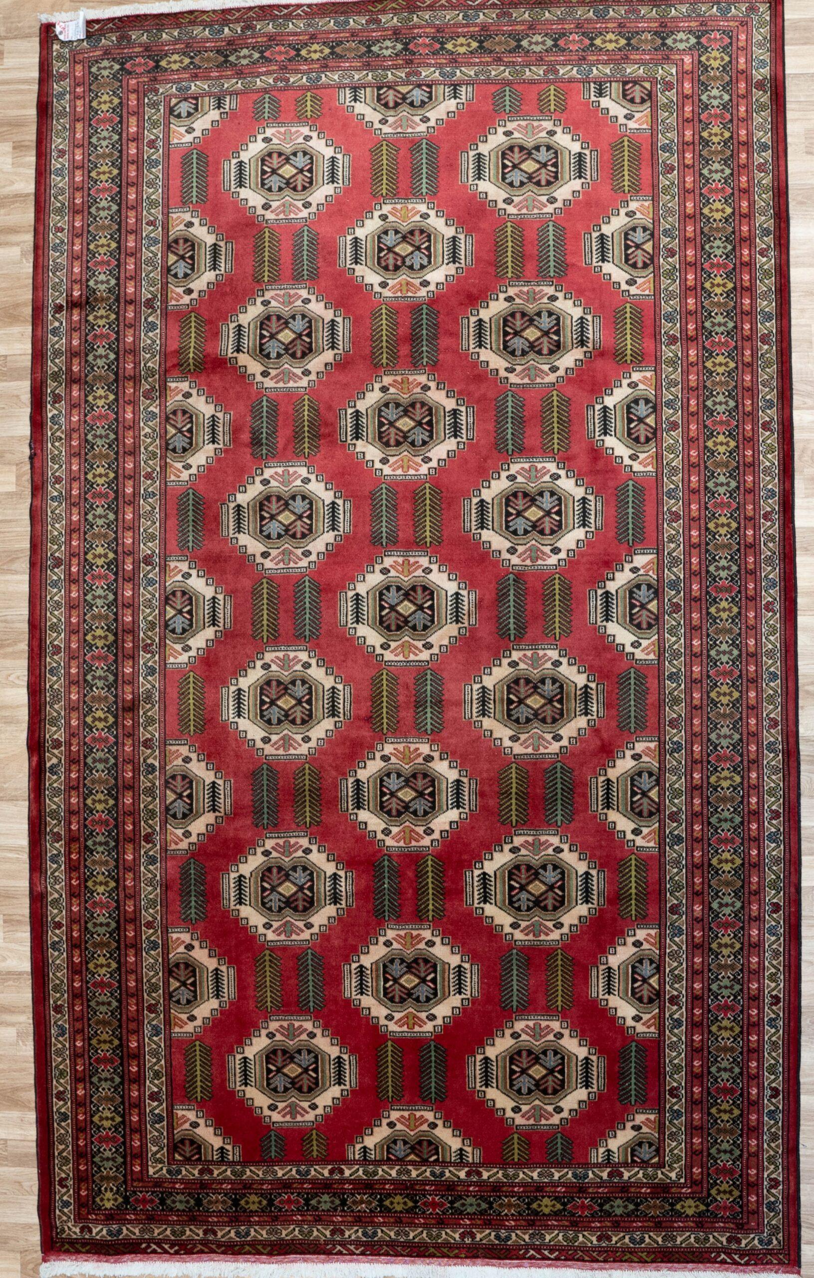 Turkmen rug 6.9'x9.9'