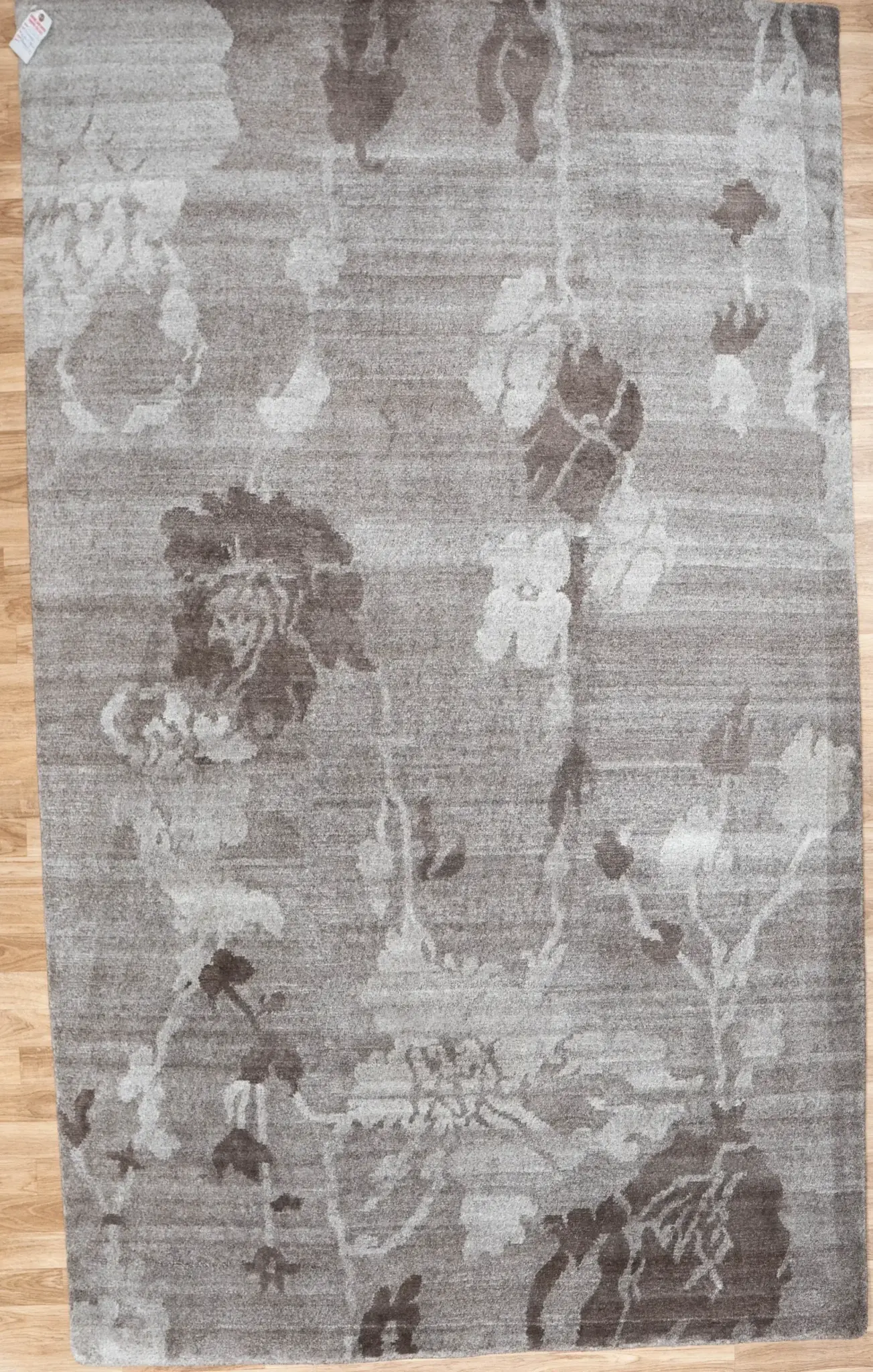 Tibet Wool Silk Rug 6 x 8'