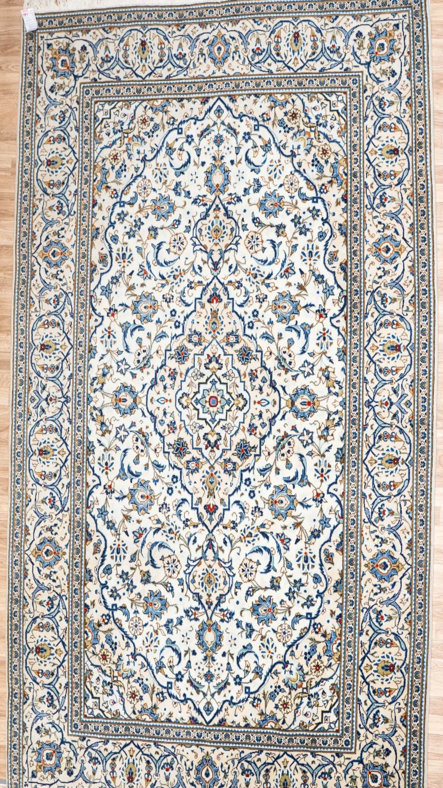 Kashan Wool Rug 6.8x9.7